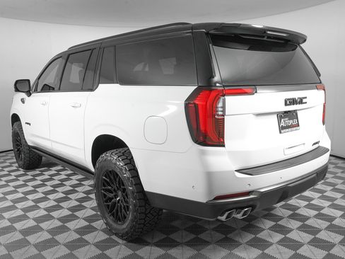 Used 2026 GMC Yukon XL AT4 Ultimate w/ LPO, Floor Liner Package AWD/4WD image 7