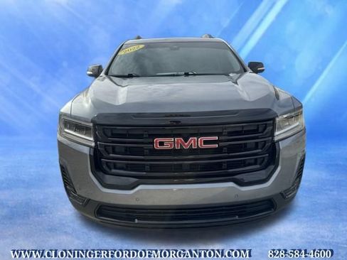Used 2022 GMC Acadia SLE w/ Driver Convenience Package image 3