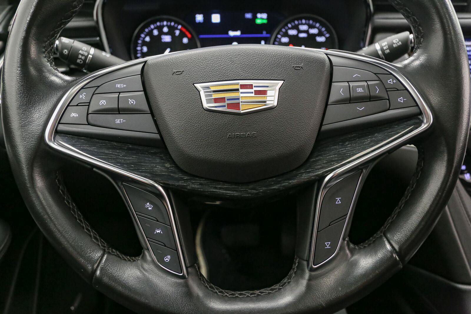 Used 2021 Cadillac XT5 Premium Luxury AWD/4WD image 38