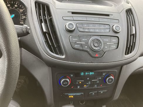 Used 2018 Ford Escape SE AWD/4WD image 12