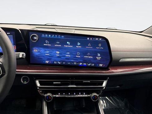 Used 2024 Chevrolet Traverse RS w/ LPO, Floor Liner Package image 14