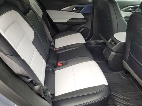 New 2026 Chevrolet Equinox EV LT image 26