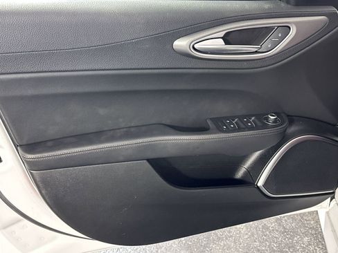 Used 2023 Alfa Romeo Giulia Veloce image 33