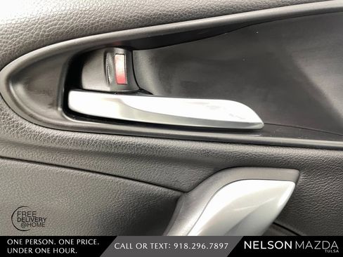 Used 2017 FIAT 124 Spider Abarth image 21