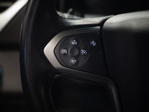 Used 2018 Chevrolet Tahoe LT image 17