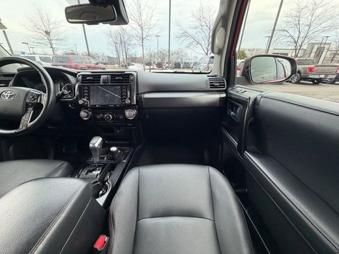 Used 2020 Toyota 4Runner TRD Off-Road Premium image 17