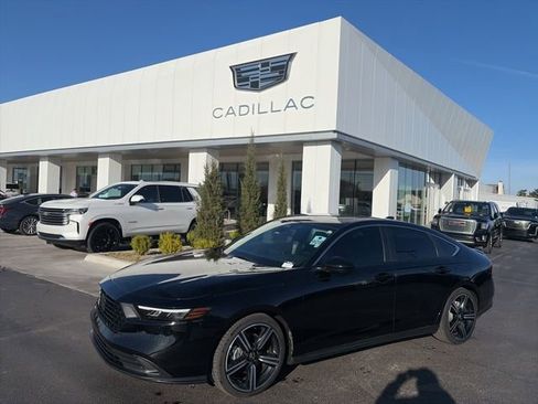 Used 2024 Honda Accord Sport image 1