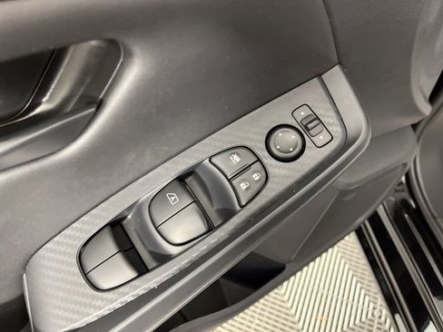 New 2025 Nissan Sentra S image 33