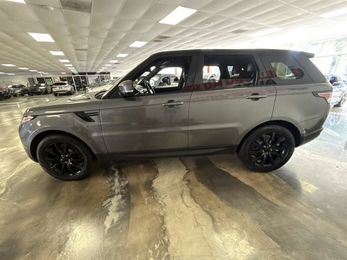 Used 2016 Land Rover Range Rover Sport HSE AWD/4WD image 4