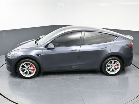 Used 2023 Tesla Model Y Long Range image 49