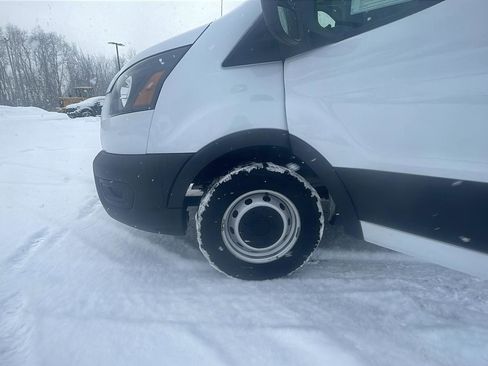 Used 2020 Ford Transit 250 Medium Roof w/ Load Area Protection Package image 24