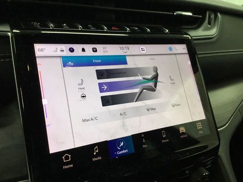 Used 2023 Jeep Grand Cherokee L Limited image 23