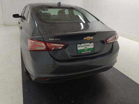 Used 2021 Chevrolet Malibu LT FWD image 6
