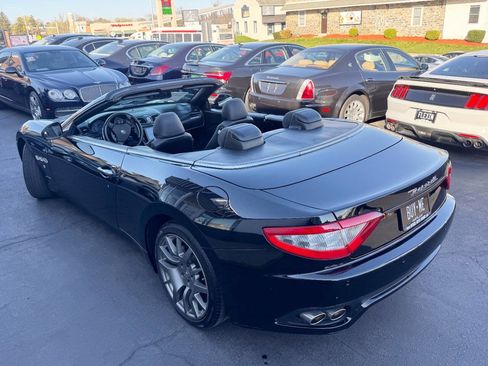 Used 2012 Maserati GranTurismo Convertible RWD image 8