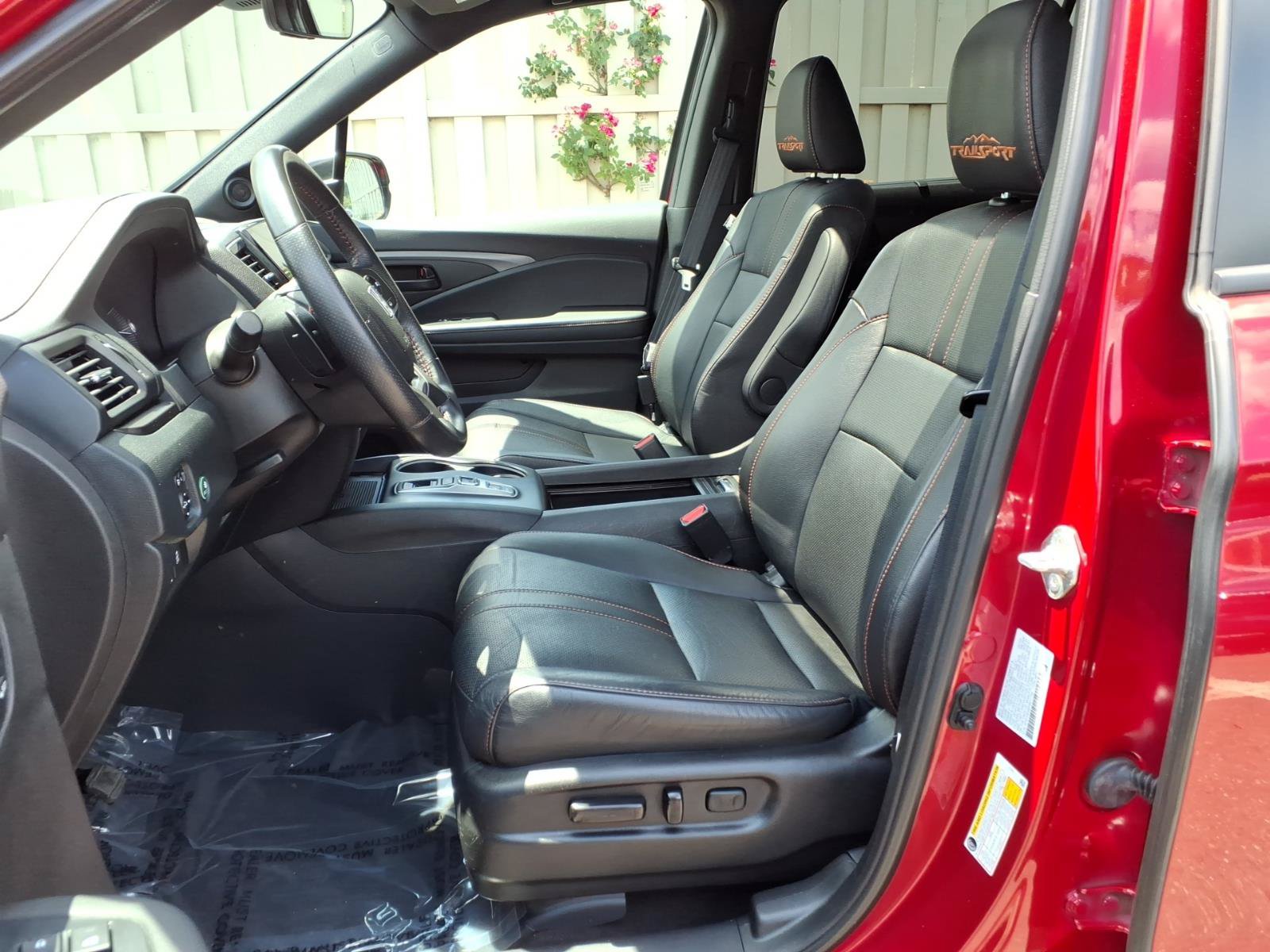 Used 2023 Honda Passport TrailSport image 16