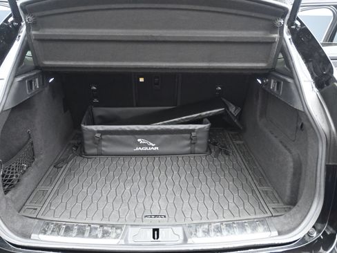 Used 2021 Jaguar F-PACE S AWD/4WD image 21