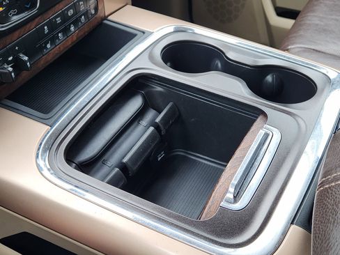 Used 2016 RAM 2500 Longhorn w/ Convenience Group image 22