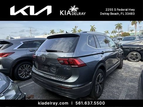 Used 2018 Volkswagen Tiguan SEL FWD image 7