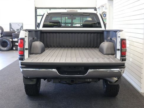 Used 2000 Dodge Ram 2500 Truck 4x4 Quad Cab image 15