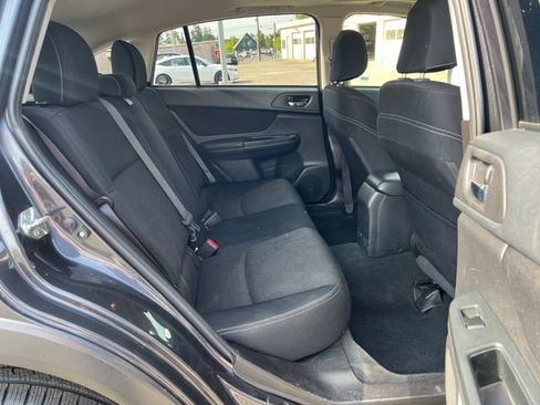 Used 2014 Subaru Crosstrek 2.0i Premium w/ Moonroof Package AWD/4WD image 10