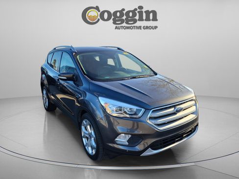 Used 2019 Ford Escape Titanium image 6