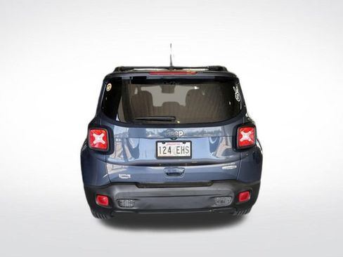 Used 2020 Jeep Renegade Latitude FWD image 8
