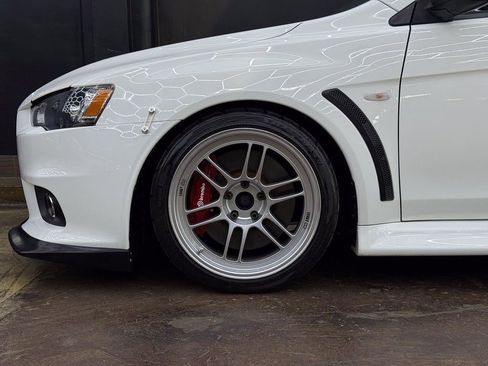 Used 2014 Mitsubishi Lancer Evolution GSR image 4