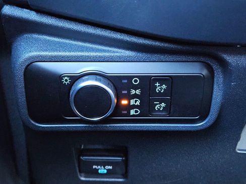 New 2025 Ford Bronco 2-Door AWD/4WD image 20