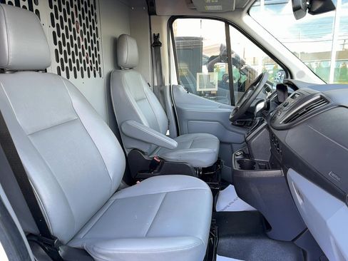 Used 2018 Ford Transit 250 148 Medium Roof RWD image 15