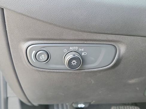 Certified 2023 Chevrolet Equinox LT FWD image 22