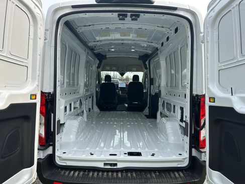 New 2026 Ford Transit 250 148 Medium Roof image 2