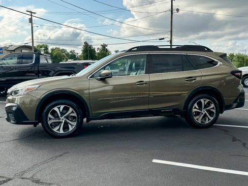 Used 2020 Subaru Outback Limited AWD/4WD image 7