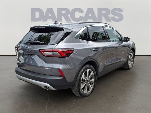 Used 2025 Ford Escape Platinum AWD/4WD image 6