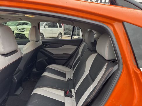 Used 2019 Subaru Crosstrek 2.0i Limited w/ Moonroof Package w/Navigation image 15