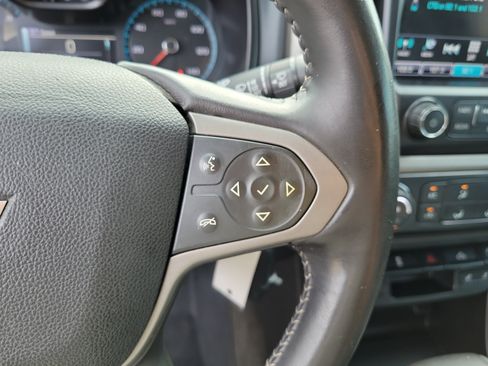 Used 2016 Chevrolet Colorado Z71 AWD/4WD image 22