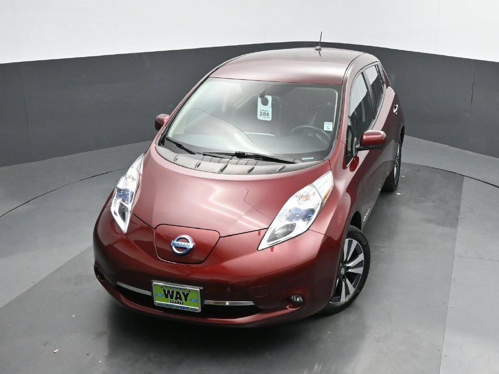 Used 2016 Nissan Leaf SL w/ Premium Package FWD image 36