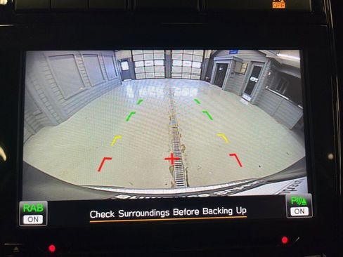 Used 2019 Subaru Ascent Touring w/ Popular Package #3 image 22