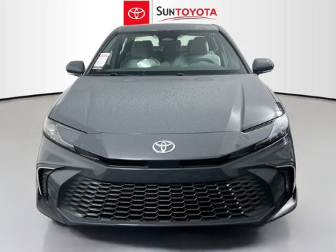 New 2026 Toyota Camry SE image 10