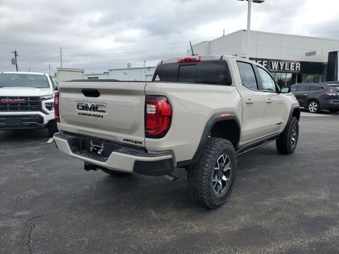 New 2026 GMC Canyon AT4X w/ LPO, Black Badging Package image 4