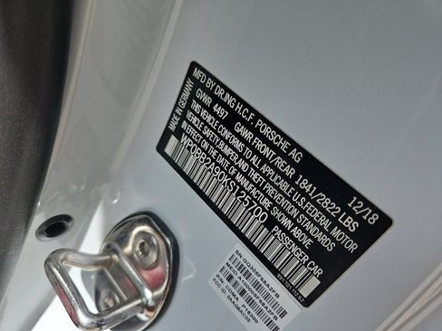 Certified 2019 Porsche 911 Targa 4 GTS AWD/4WD image 14
