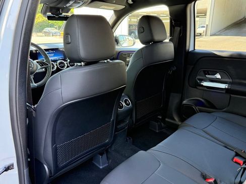 New 2026 Mercedes-Benz GLB 250 image 24