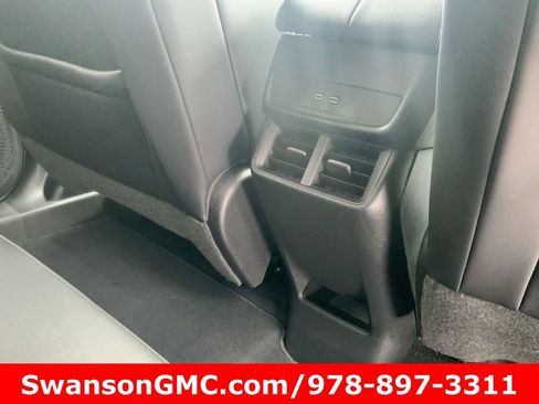 New 2026 GMC Terrain Elevation w/ Elevation Premium Package image 29