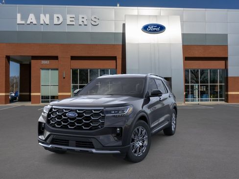 New 2026 Ford Explorer Platinum RWD image 2