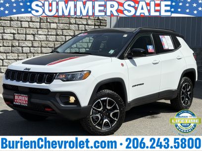 Used 2025 Jeep Compass Trailhawk