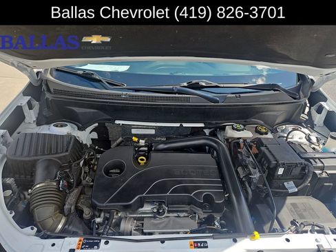 Certified 2023 Chevrolet Equinox RS w/ LPO, Floor Liner Package FWD image 27