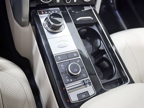 Used 2019 Land Rover Range Rover Supercharged image 26