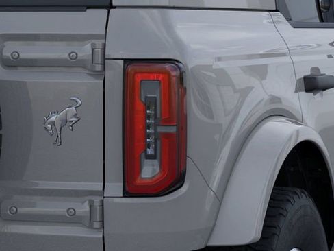 New 2026 Ford Bronco Outer Banks image 26