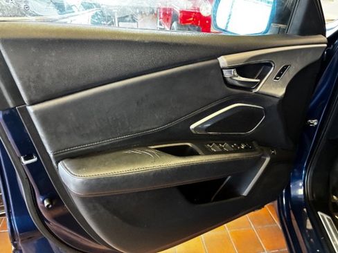 Used 2019 Acura RDX RDX SH AWD image 17