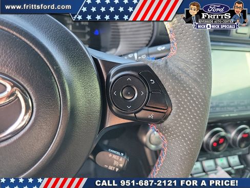 Used 2023 Toyota GR86 Premium w/ ALL Weather Mat Package (TMS) image 7