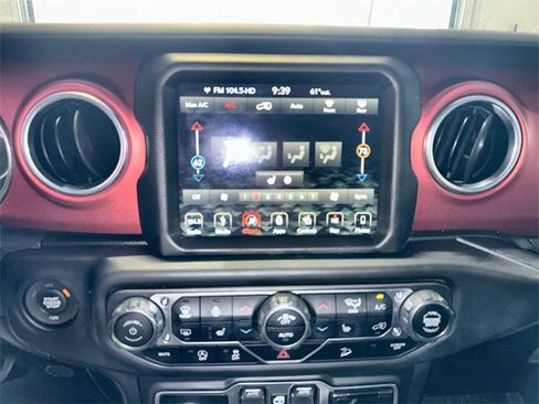 Used 2018 Jeep Wrangler Unlimited Rubicon image 19